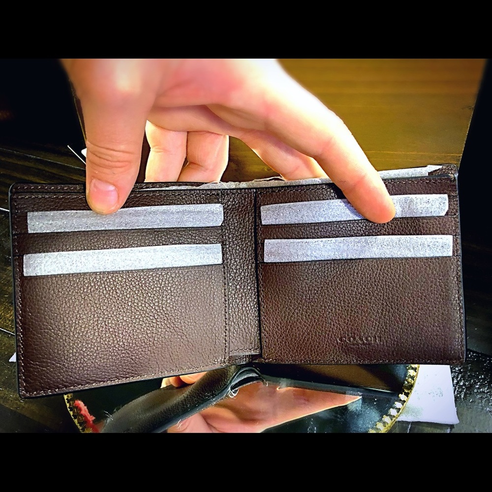 COACH Double Billfold Wallet Mahogany Leather - Picture 6 of 7